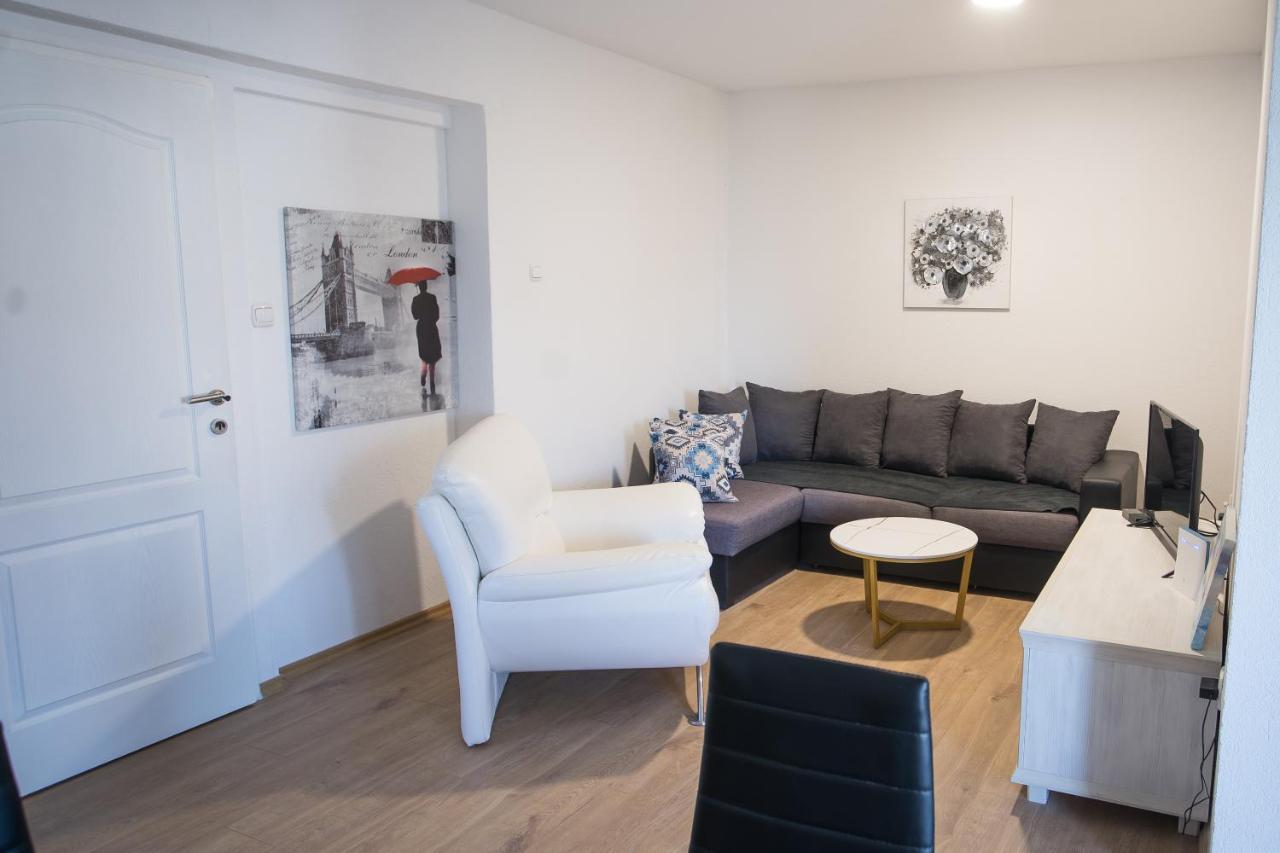 Apartments Diva Ston Eksteriør bilde